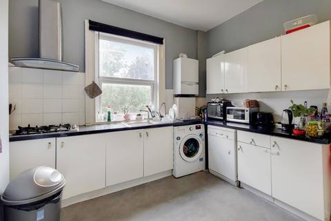 4 bedroom maisonette for sale - Beatrice Avenue, Streatham, London, SW16