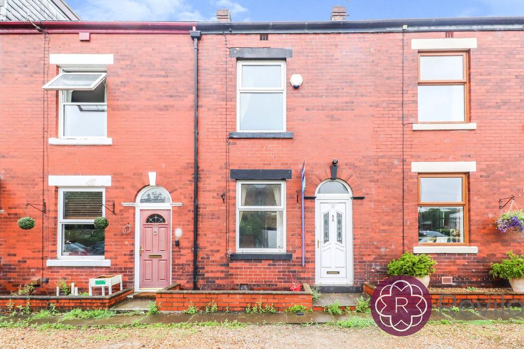 Henderville Street, Littleborough, OL15 2 bed terraced house £169,000