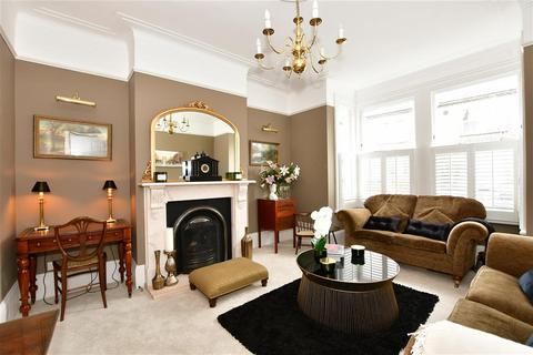 4 bedroom semi-detached house for sale - Wanstead Place, London