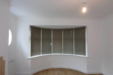 Flat 1, 16 Ashurst Drive, Goring By Sea, Worthing, BN12 4SW