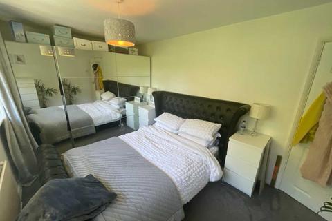 4 bedroom terraced house for sale - Elvaston Way, Reading
