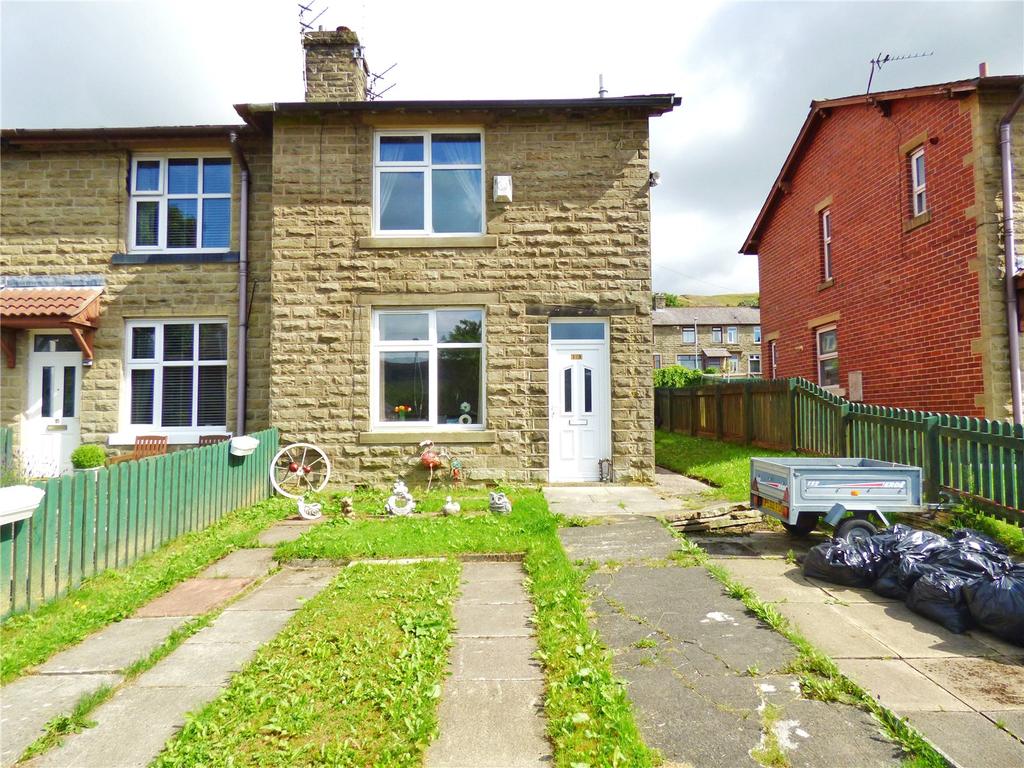 Whinberry Avenue, Rawtenstall, Rossendale, BB4 3 bed end of terrace house for sale £199,950