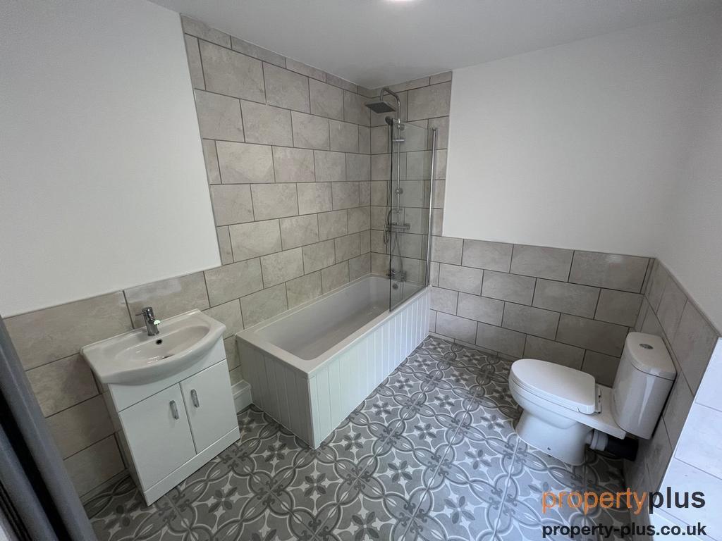 Heol Ceiriog Wattstown Porth 3 bed property for sale £128,000