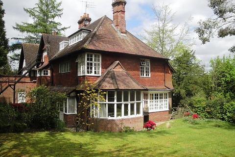 2 bedroom apartment for sale, 41 Petworth Road, Haslemere GU27