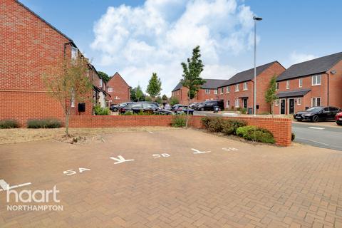 Flat 5, 45 Balmoral Close, Northampton, NN5 4FY