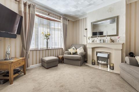 3 Steuart Road, Southampton, SO18 1AJ