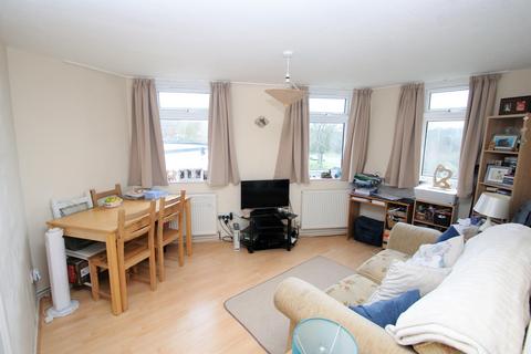 1 bedroom flat to rent, The Hexagon, Andover, SP10