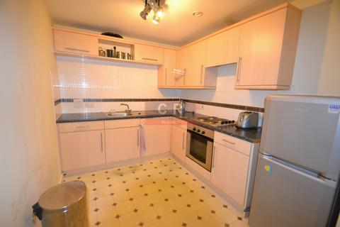 2 bedroom apartment to rent, Bishops Corner, Stretford Rd,  Hulme, Manchester. M15 4UW