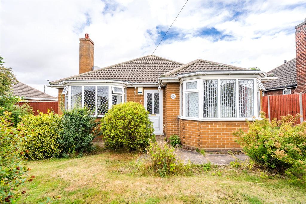 Stephen Crescent, Grimsby, Lincolnshire, DN34 3 bed bungalow for sale