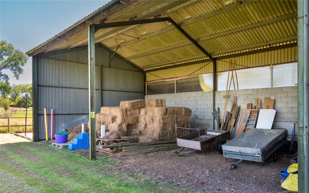 Barn