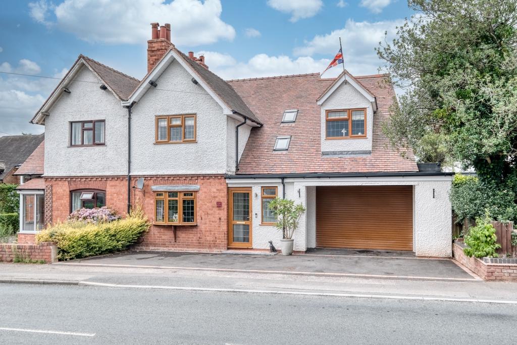 Old Birmingham Road, Lickey End... 4 bed semidetached house £449,950