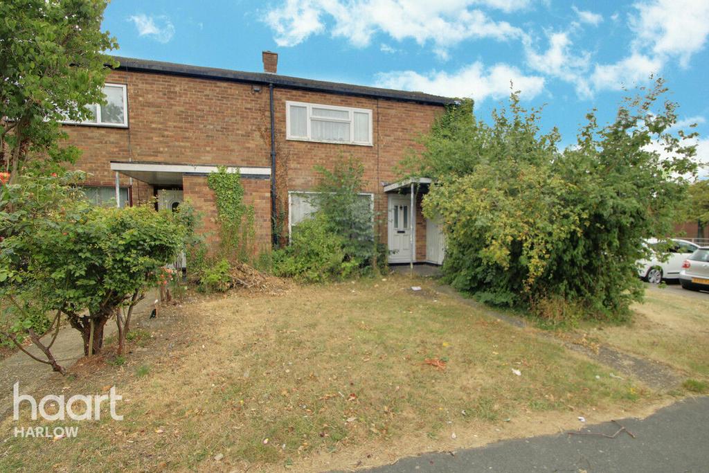 Barn Mead, Harlow 2 bed end of terrace house £275,000