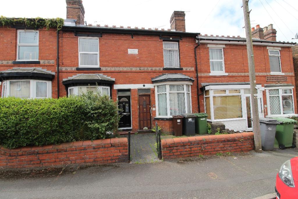 Westbourne Road, Wolverhampton 2 bed terraced house £140,000