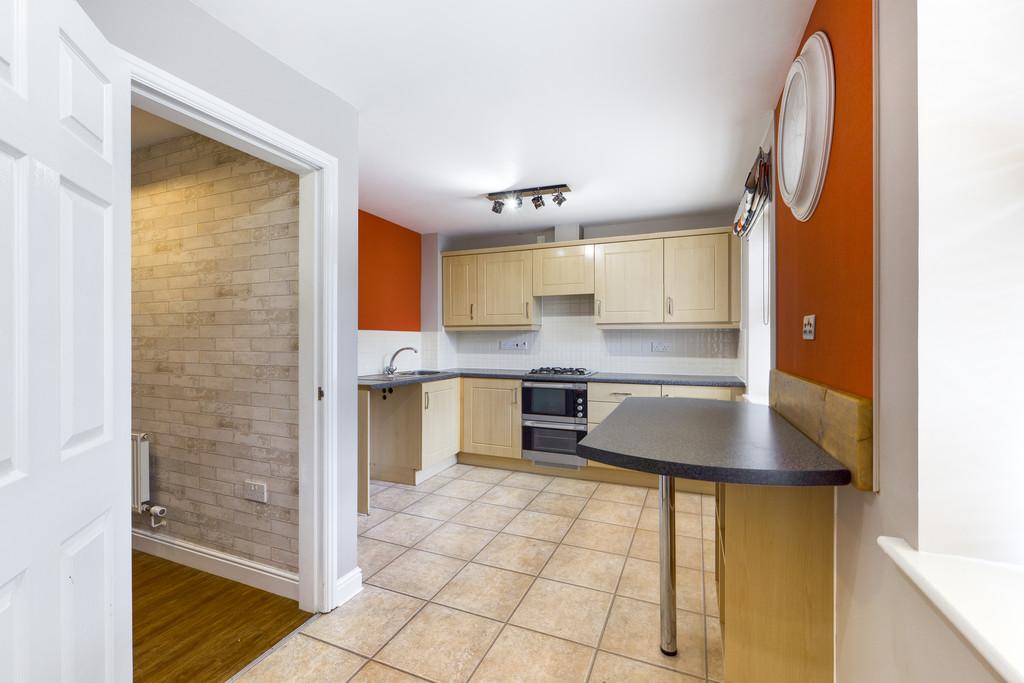 Bridgeside, Carnforth 4 bed townhouse £895 pcm (£207 pw)