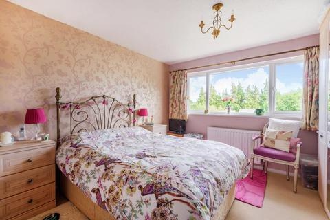 58 Greenfields, Kington, HR5 3AA