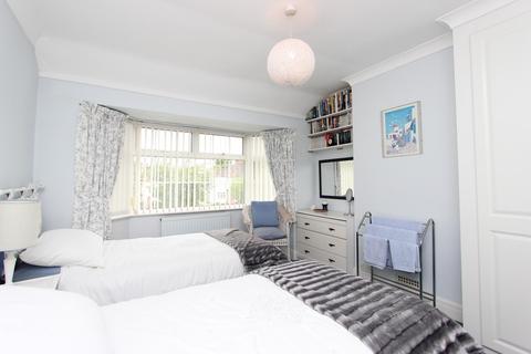 124 Winkworth Road, Banstead, SM7 2QR