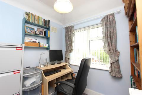 124 Winkworth Road, Banstead, SM7 2QR