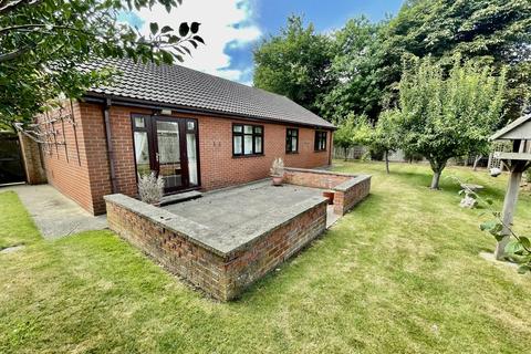 3 bedroom detached bungalow for sale - Hallgate, Holbeach