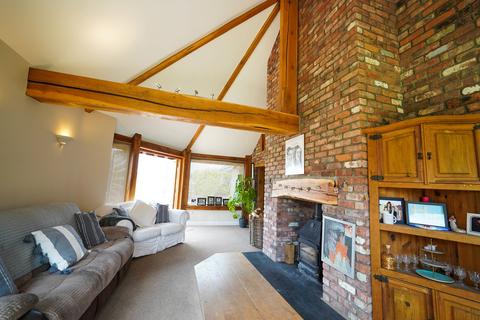 Oaktree Cottage Back Lane, Chulmleigh, EX18 7AX