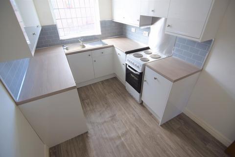 2 bedroom apartment to rent, Duchess Drive, Blackpool