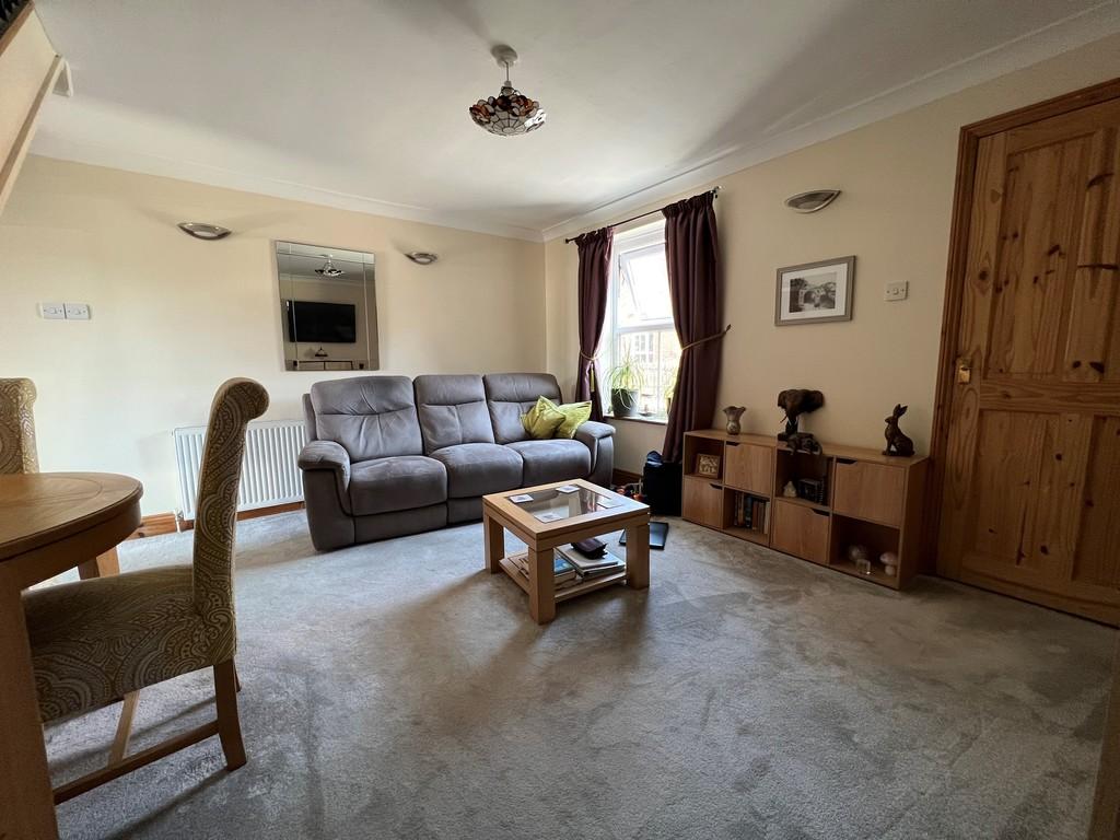 Skeyton New Road, North Walsham 2 bed terraced house for sale £185,000