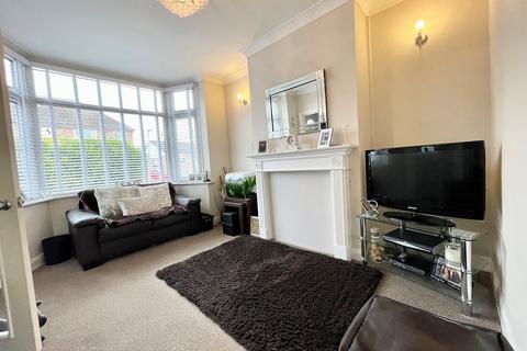 3 bedroom end of terrace house for sale - Victor Road, Solihull