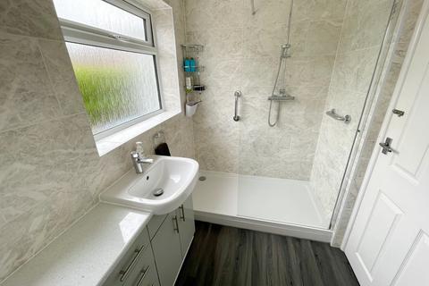 37 Barnsite Gardens, Rustington, Littlehampton, BN16 3QG