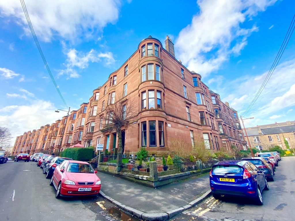 MAIN DOOR, 196 Wilton Street, North Kelvinside, Glasgow, G20 6BL 3 bed