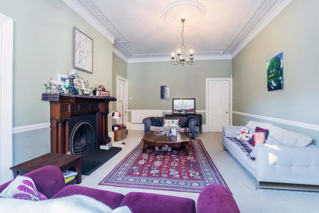 Apartment in Glasgow - More