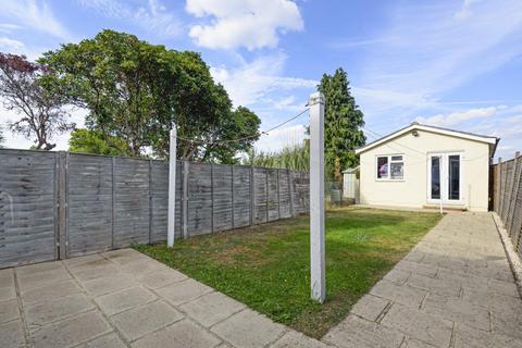 27 Wilson Avenue, Mitcham, CR4 3JL
