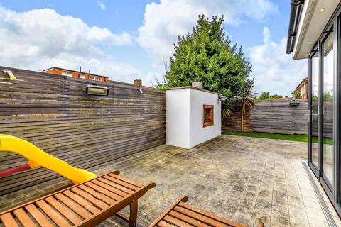 42 Godley Road, London, SW18 3HD