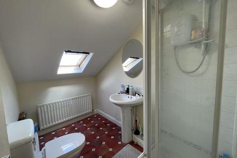 1 bedroom in a flat share to rent, 46 Salters Road, Newcastle Upon Tyne NE3