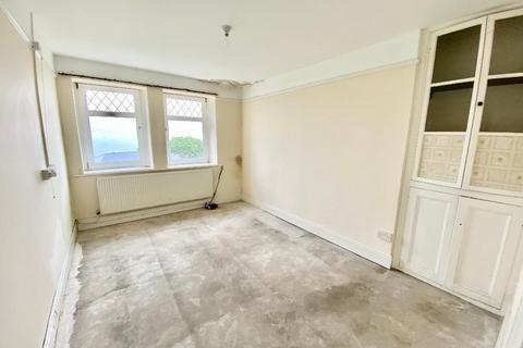 11 Oak Terrace, Mountain Ash, CF45 3PX