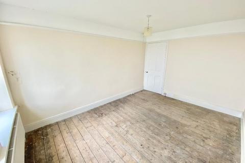 11 Oak Terrace, Mountain Ash, CF45 3PX