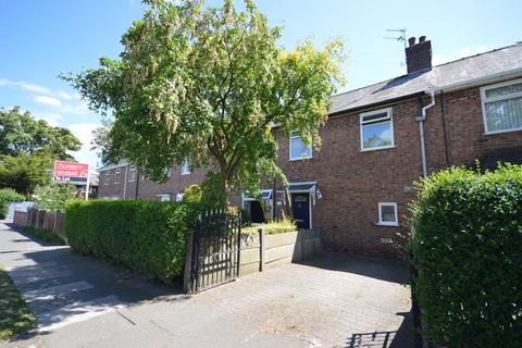 3 bedroom terraced house for sale - Lockett Road, Widnes