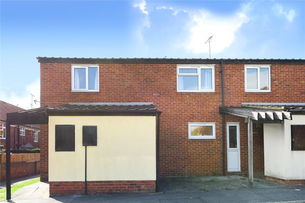 Valon Road, Arborfield, Reading, Berkshire, RG2 2 bed house £1,250