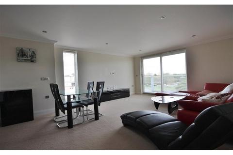 2 bedroom apartment to rent - Saxon Court, Northcourt Road, Abingdon, Abingdon, OX14