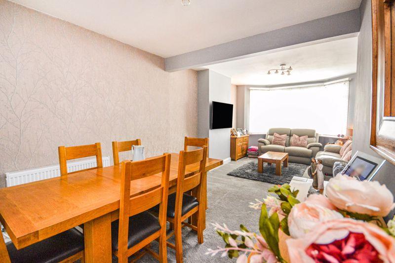 Southend Road, StanfordLeHope 5 bed semidetached house for sale £