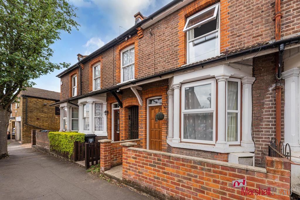 Diamond Road, WATFORD, WD24 2 bed terraced house £400,000