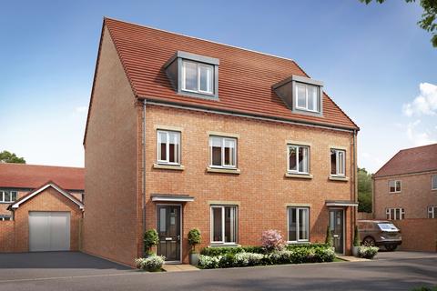 3 bedroom terraced house for sale - The Alrington - Plot 114 at Bower Park, Claypit Lane WS14