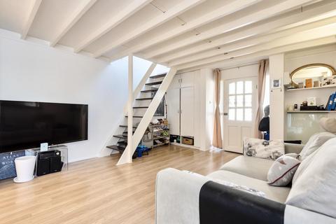 323b Stanstead Road, Forest Hill, London, SE6 4UE