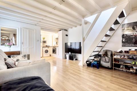 323b Stanstead Road, Forest Hill, London, SE6 4UE