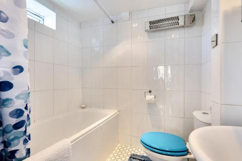 323b Stanstead Road, Forest Hill, London, SE6 4UE