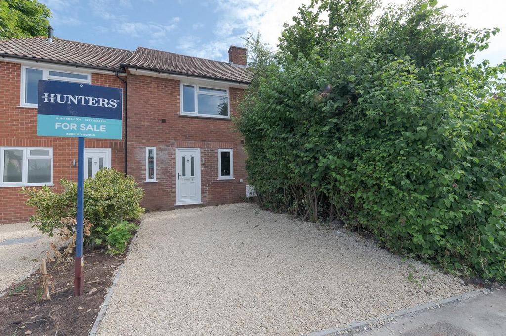 Crescent, Downend, Bristol, BS16 6QZ 2 bed terraced house for