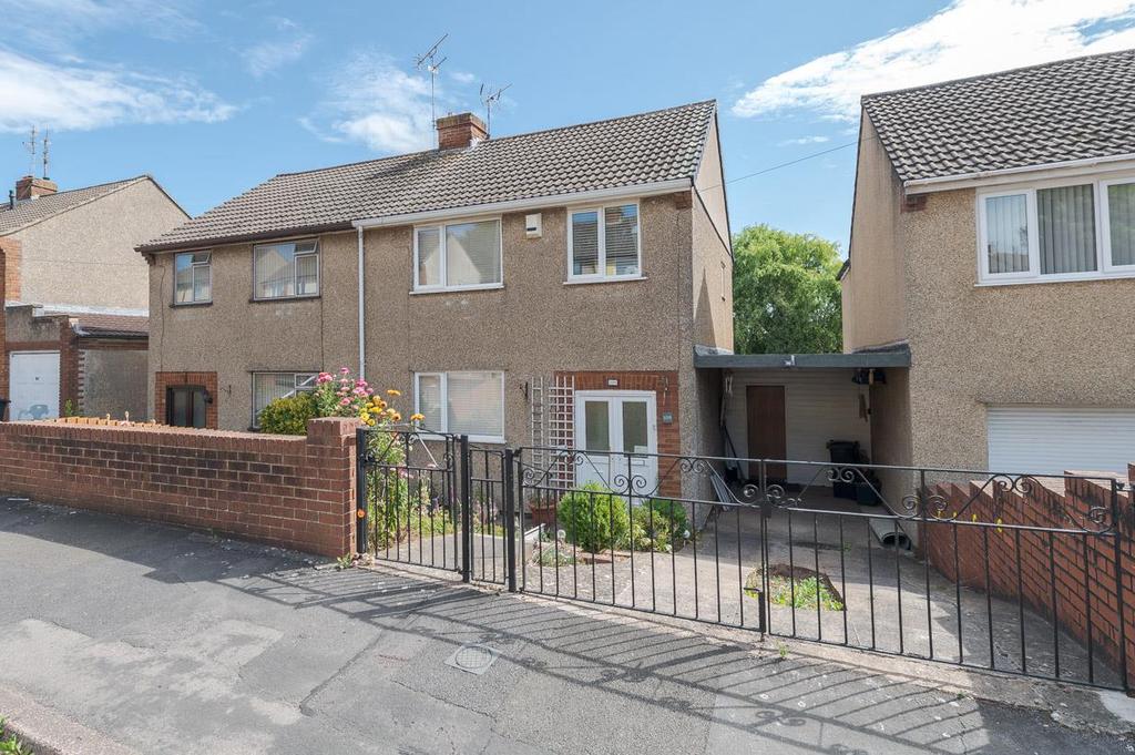 Westbourne Road, Downend, Bristol, BS16 6RF 3 bed semidetached house