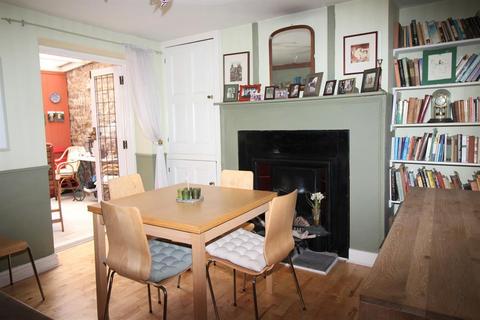 20 Gloucester Road, Thornbury, Bristol, BS35 1DG