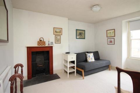 20 Gloucester Road, Thornbury, Bristol, BS35 1DG