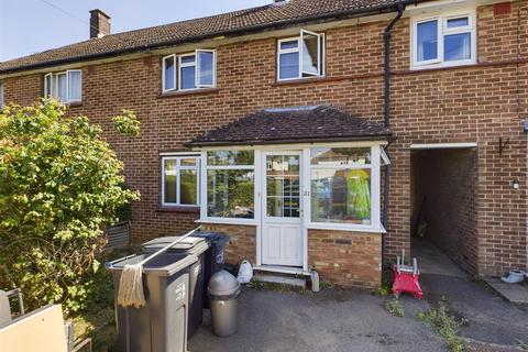 31 Cator Close, New Addington, Croydon, CR0 0BN