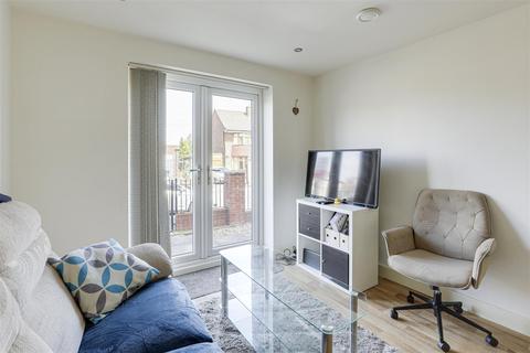 2 bedroom flat for sale - Plains Road, Nottinghamshire, NG3 5LE