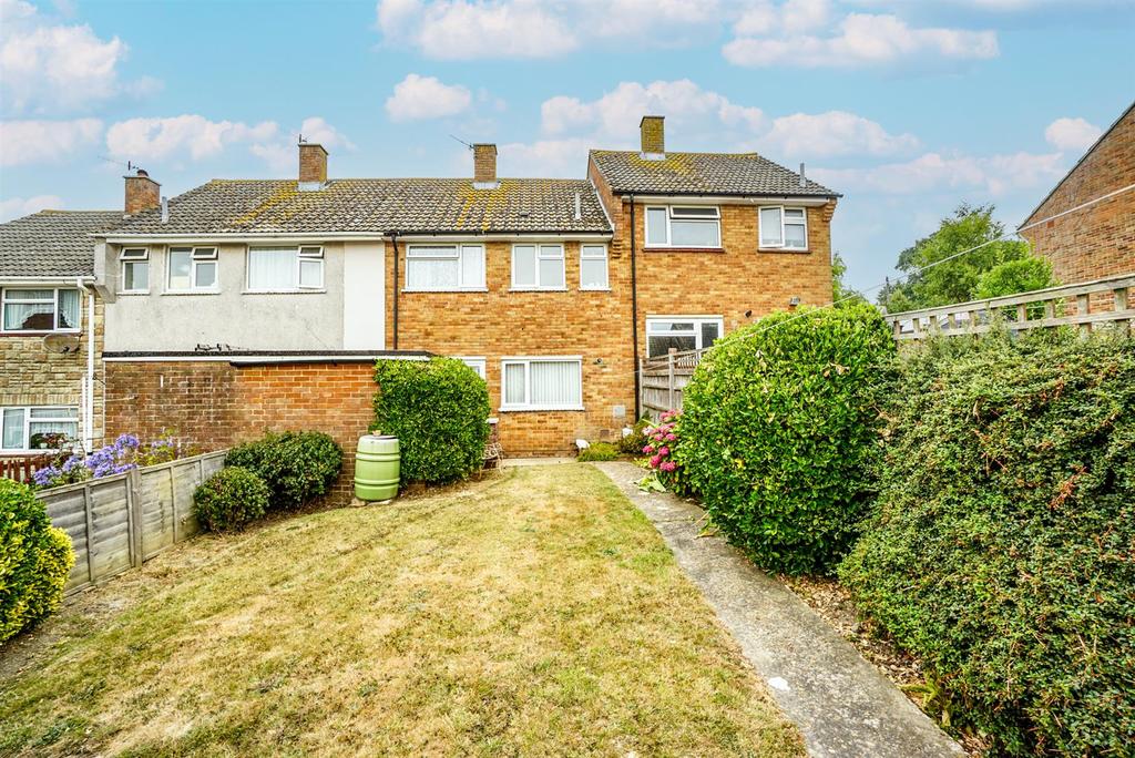 Linley Drive, Hastings 3 bed terraced house for sale £265,000